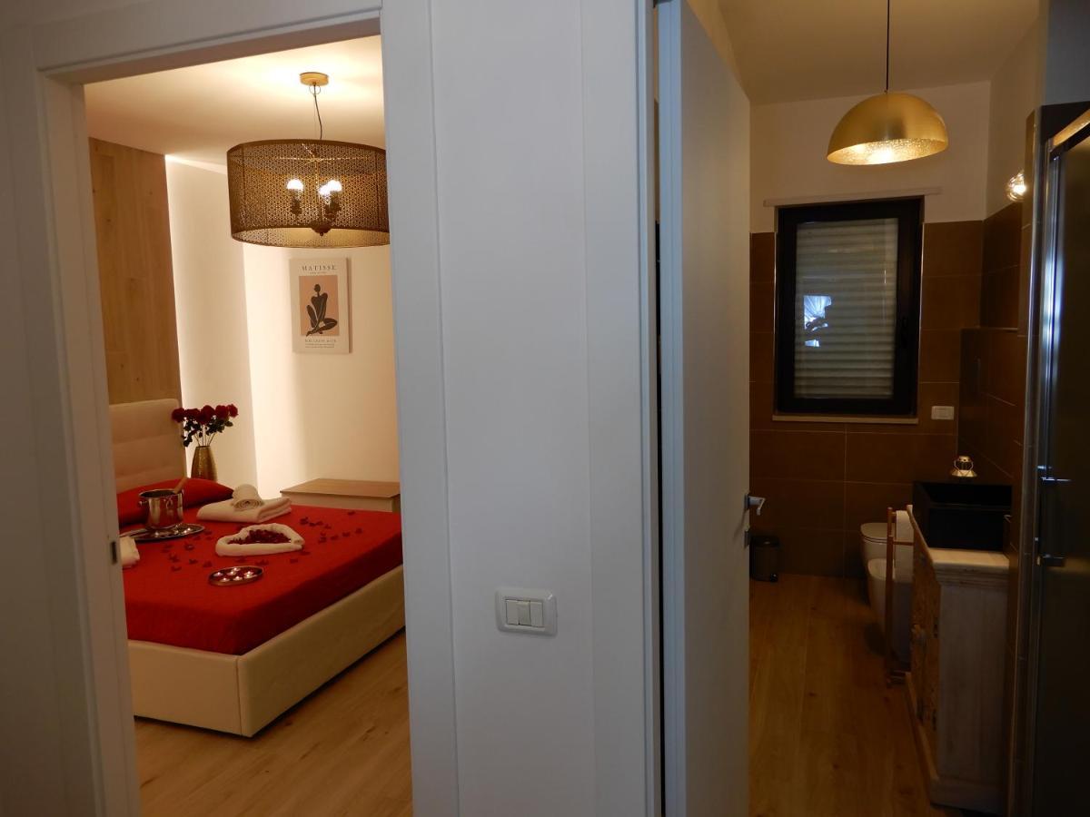 Caserta Royale Suite Exterior foto